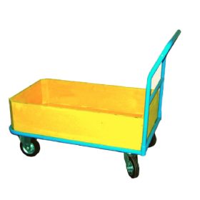   KK09, Áruszállító kézikocsi rakodó résszel, két oldalon karral és oldalfallal erősítve, Rakfelület: 1000x700 mm, Teherbírás: 500 kg.